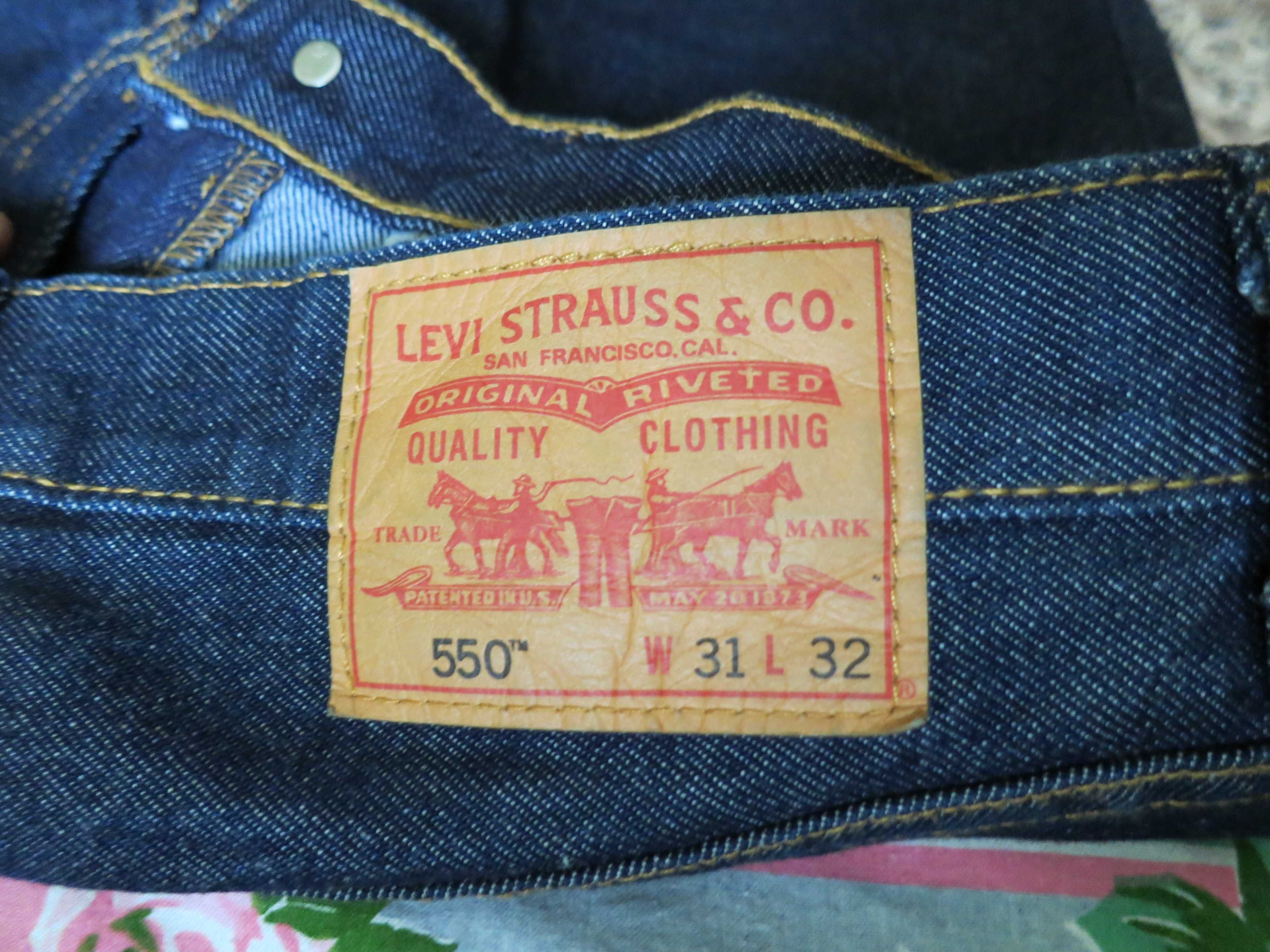 Джинси Levi"s, made in Nicaragua. Розмір W31 L32