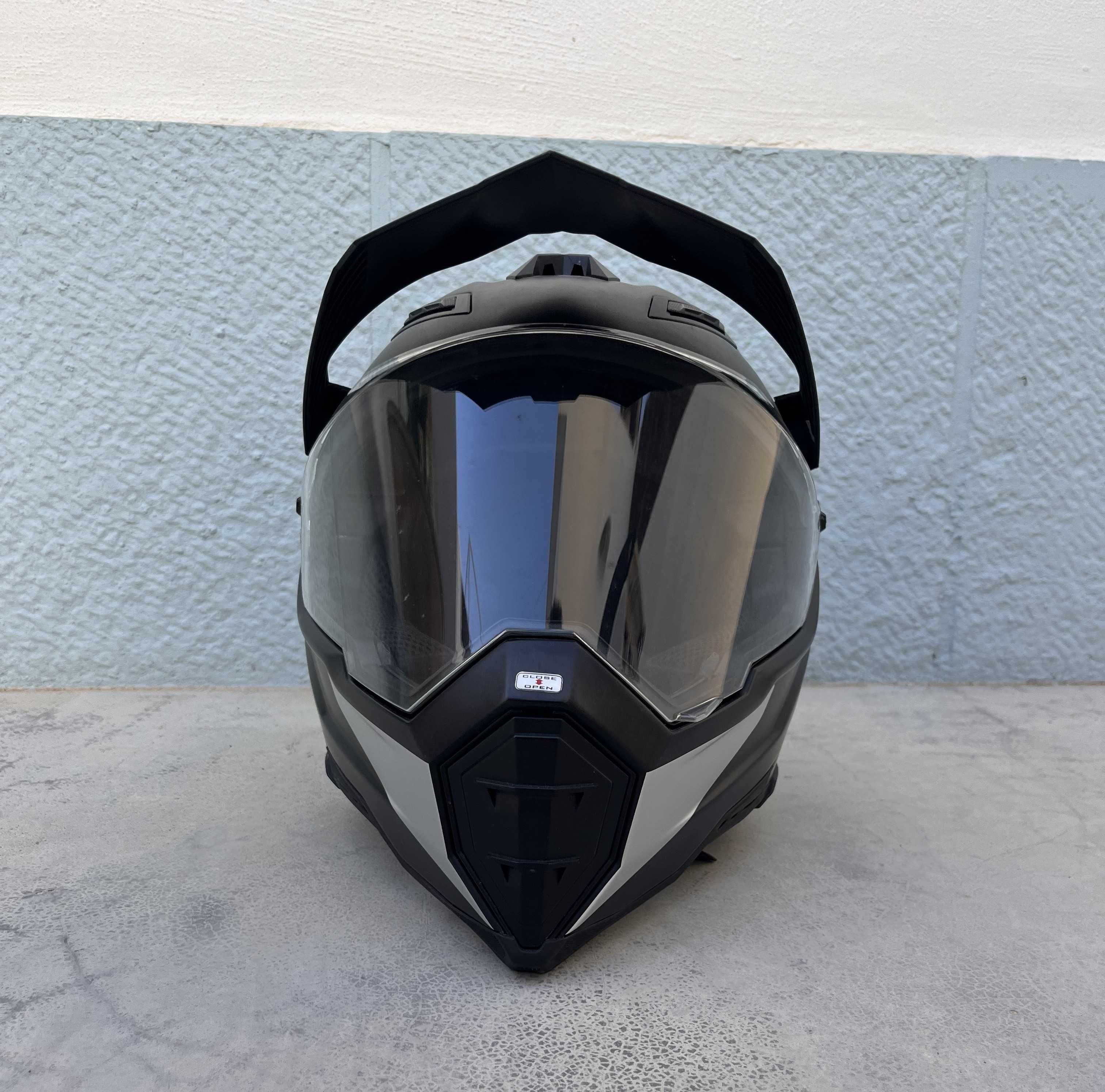 Capacete AGV AX-8 Dual Carbon - Tamanho L - 59/60 cm