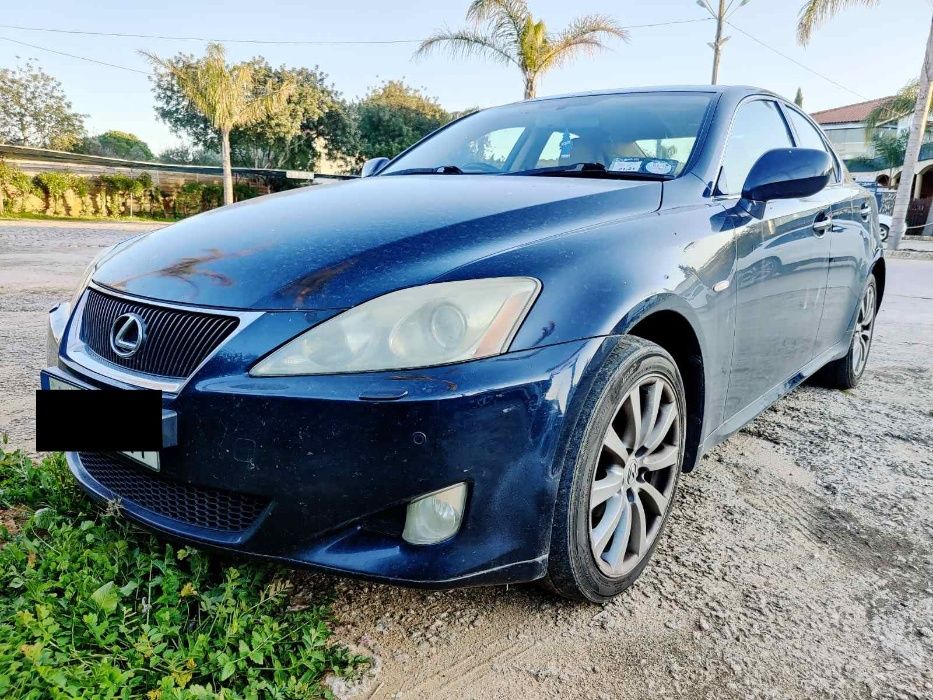 Lexus IS 220d 2006, 2007 Para Peças