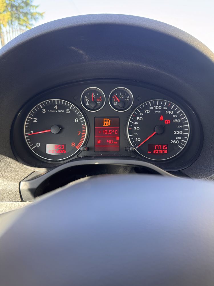 Audi A3 8P 1.6 MPI 102 km