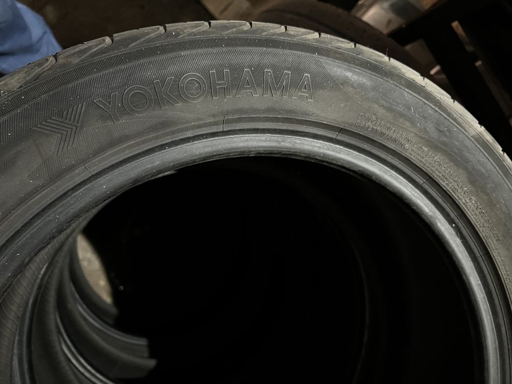 Резина 255/45 R18 Yokohama advan sport Y99