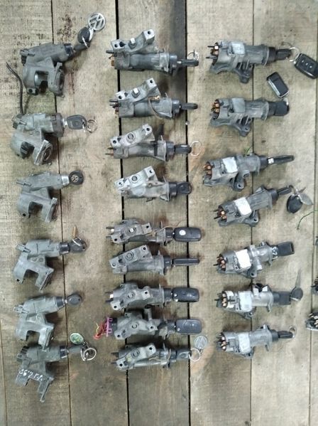 Замок зажигания Transporter T4 Passat B3 B4 B5 Golf 4 Bora Audi A4 A6