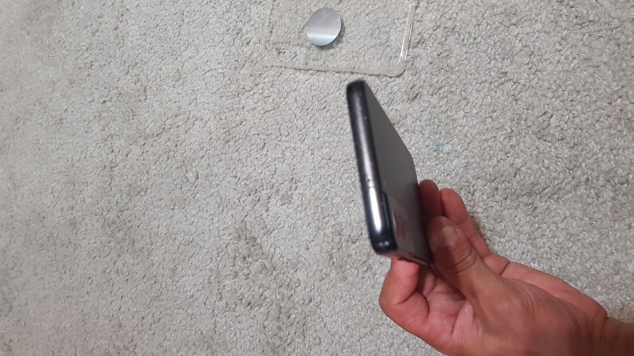 Sprzedam Samsung S22 w bdb stanie