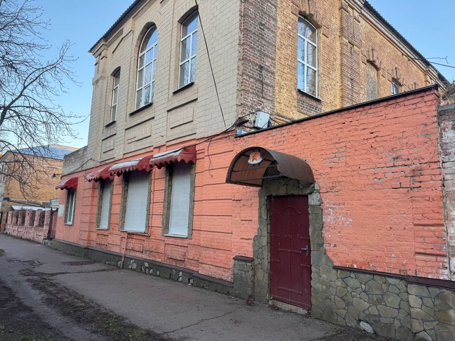 Оренда приміщення 200 м², вул. Вокзальна