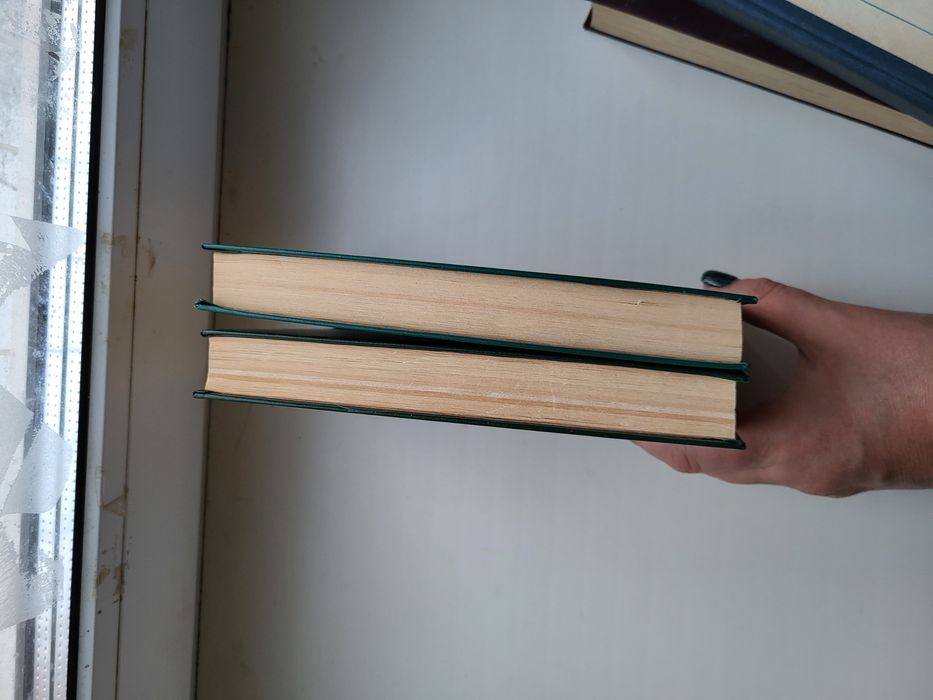 Гоголь Н. 2 тома Вечера на хуторе близких диканьки