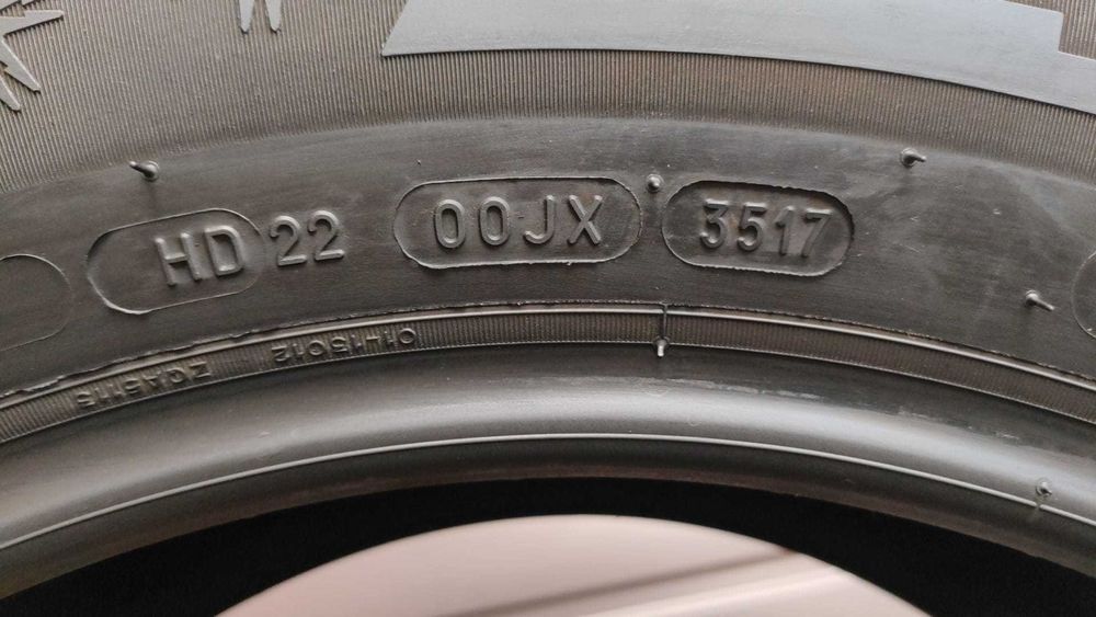2 sztuki opony zimowe 215/65/17 Michelin Alpin 5 99H (OL213/O/H)