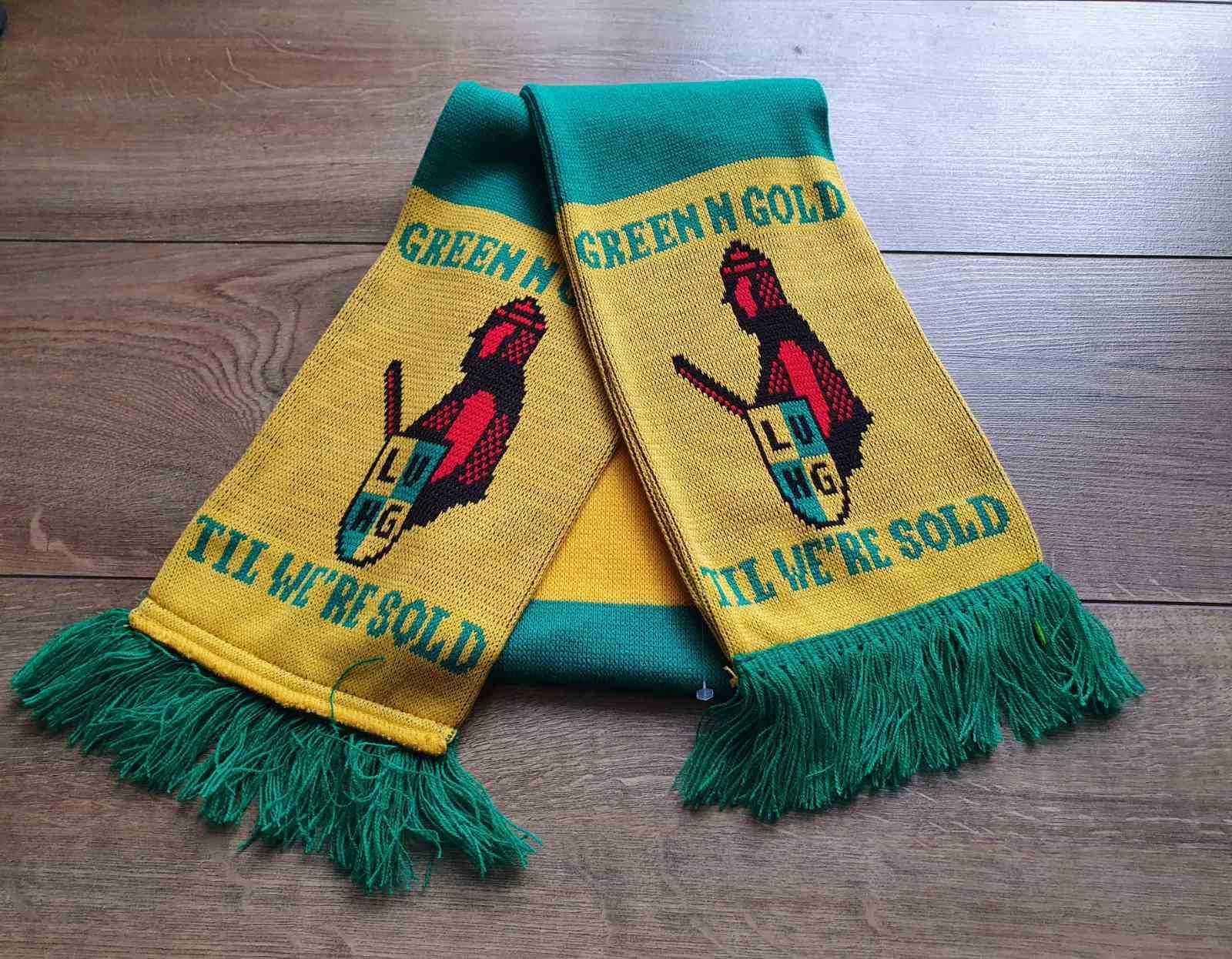 роза истор Manchester United fans Green & gold till we sold MUFC