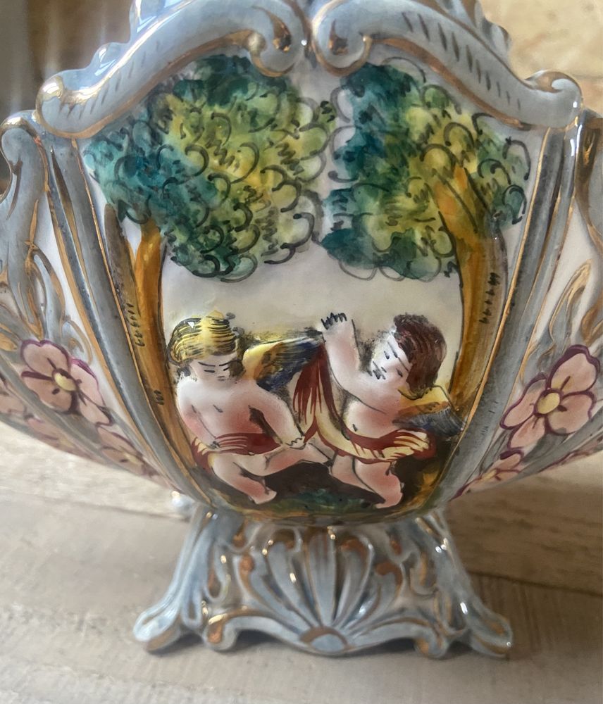 Вінтажна овальна чаша, ваза, цукерниця Capodimonte