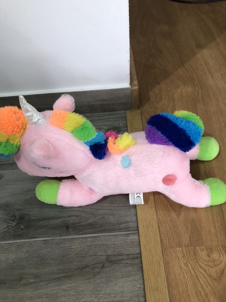 Vendo Peluche cão IKEA e peluche unicórnio