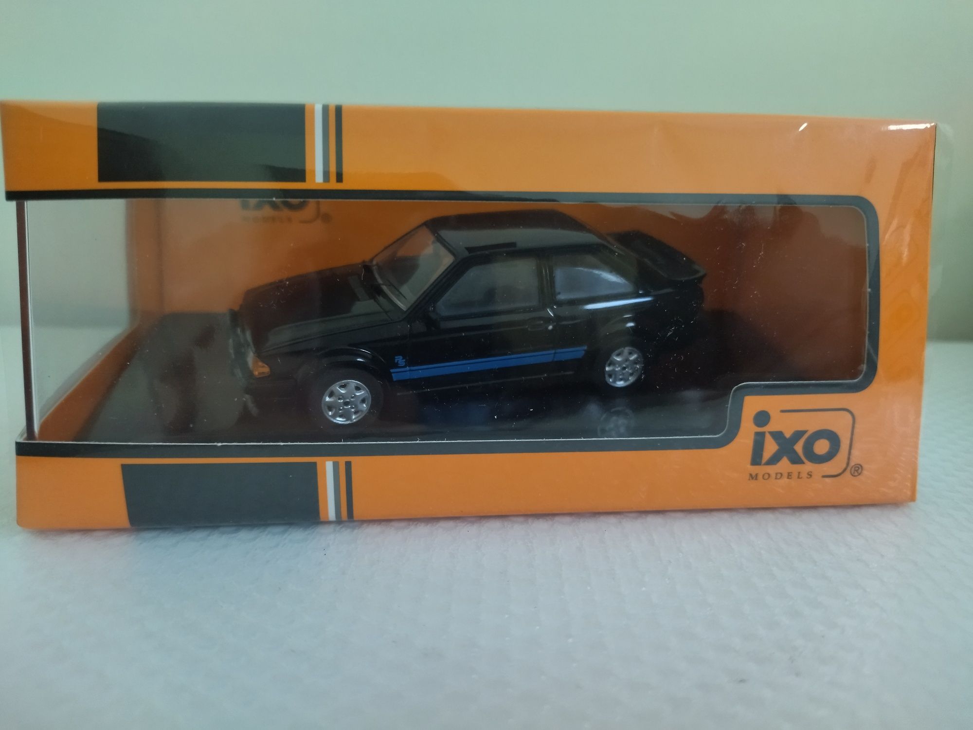 Miniatura Ford Escort MKIII RS Turbo 1/43 Nova