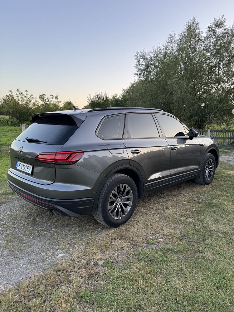 Volkswagen Touareg CR7 3.0 TFSI рік 2018