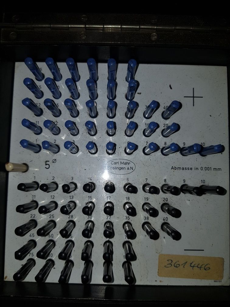 Caixa de calibres de erosão à milésima area metalomecanica e moldes