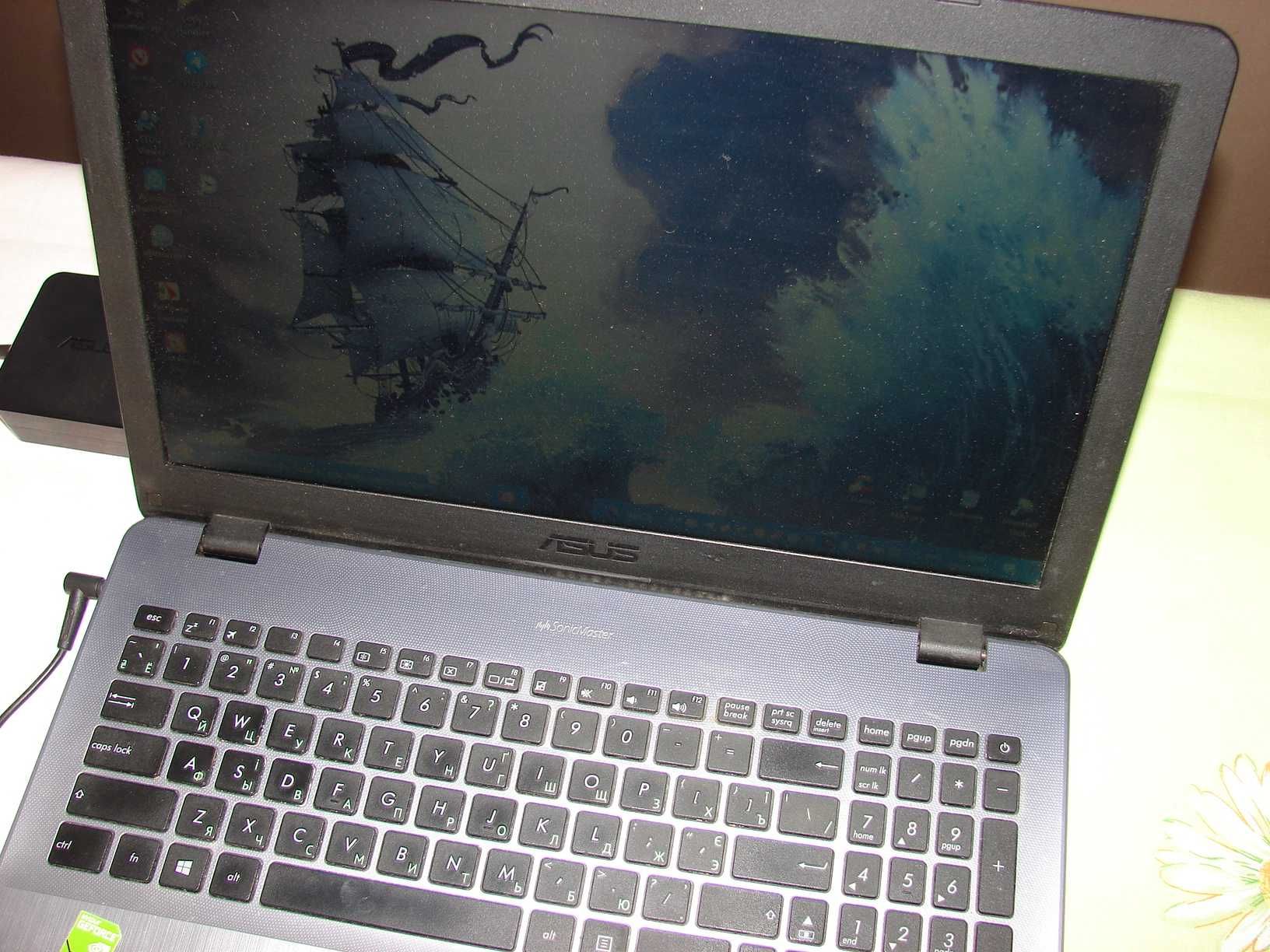ноутбук  Asus Vivobook  ASUS X542UQ (X542UQ-DM024) Dark Grey
