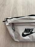 Сумка бананка велика, сірого кольору, Nike, нова без бірки