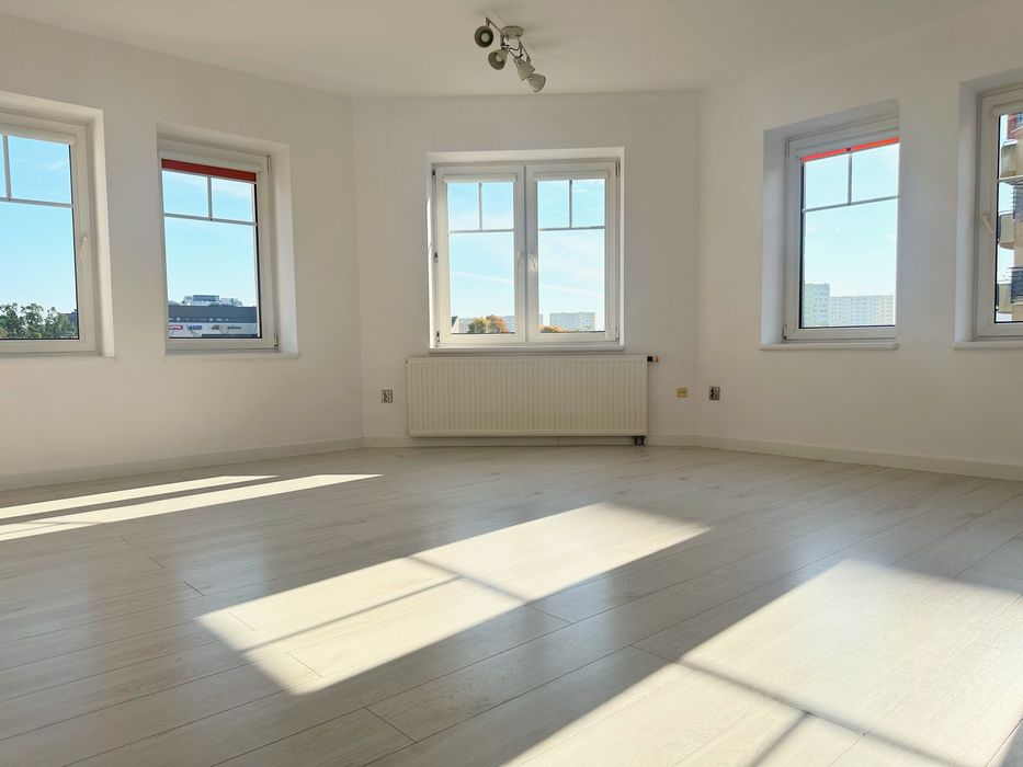 Do wynajęcia M-5 w okolicach  Szwederowa. Rezerwacja.