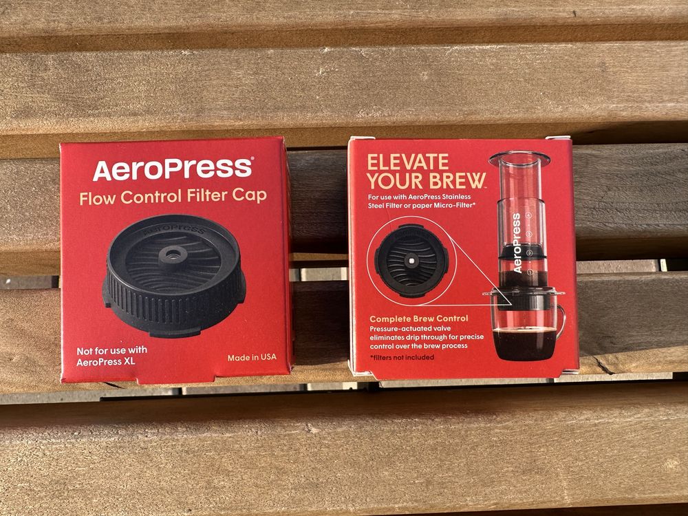 AeroPress Flow Control Filter Cap, Кришка фільтра AeroPress з клапаном