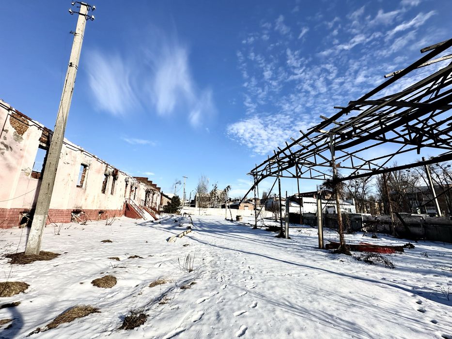 **Продам на Толстого Територію 0.45 Га, 50 кВт Електроенергії