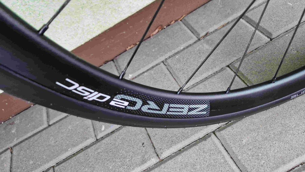 BASSO DIAMANTE hydraulika 12s carbon szosa sztywne osie r51 i 53