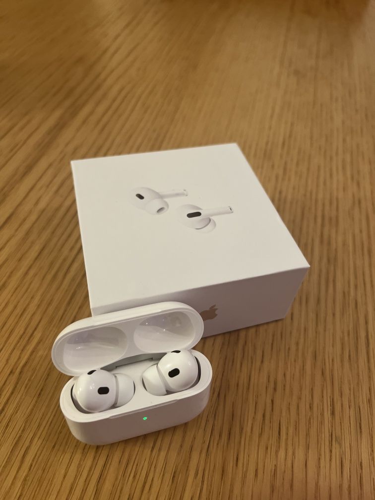 Airpods 2ª geração pro + oferta de adaptador