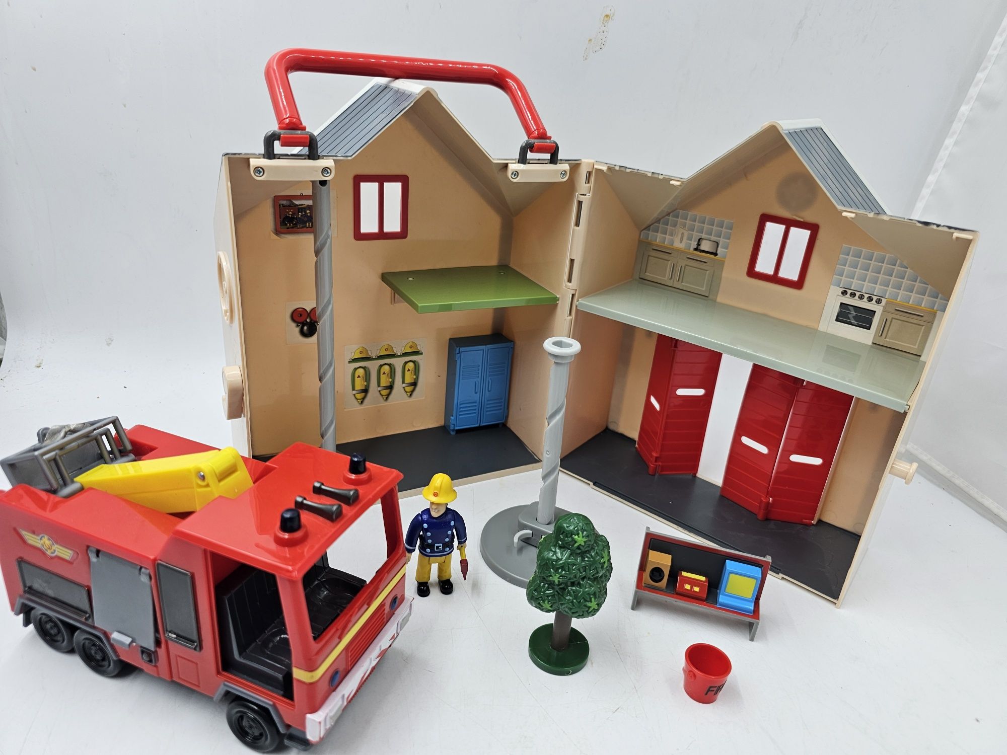 Remiza strażacka strażak sam simba