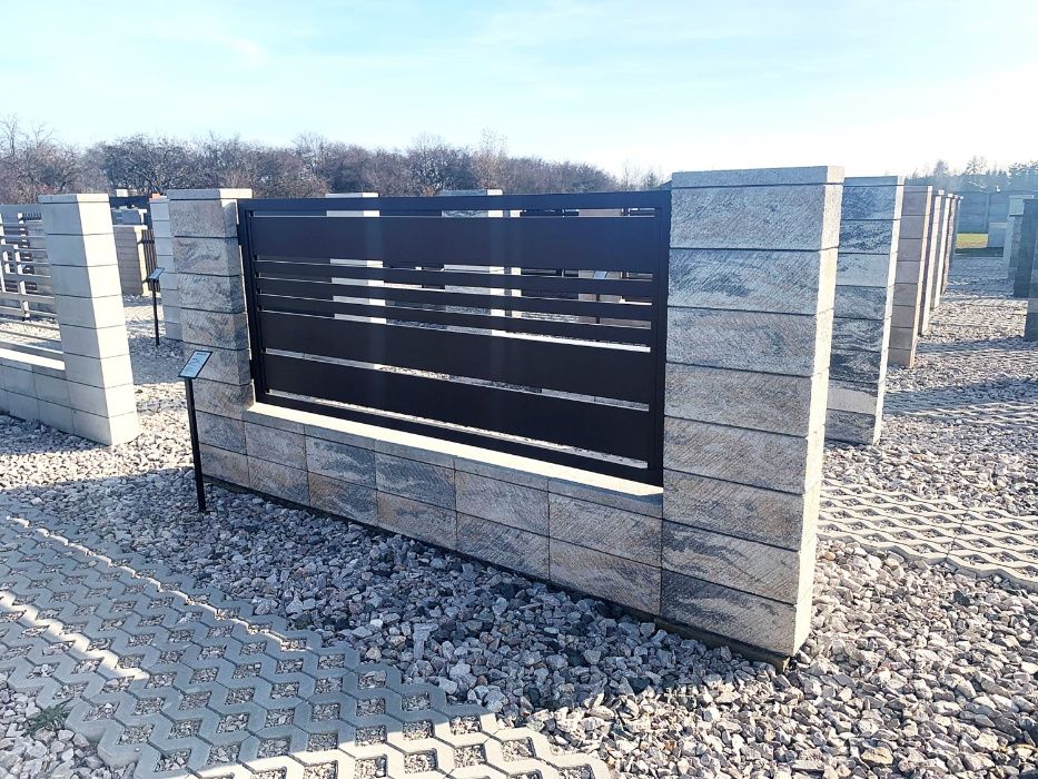 Ogrodzenia metalowe, poziome, nowoczesne, palisadowe. Montaż.