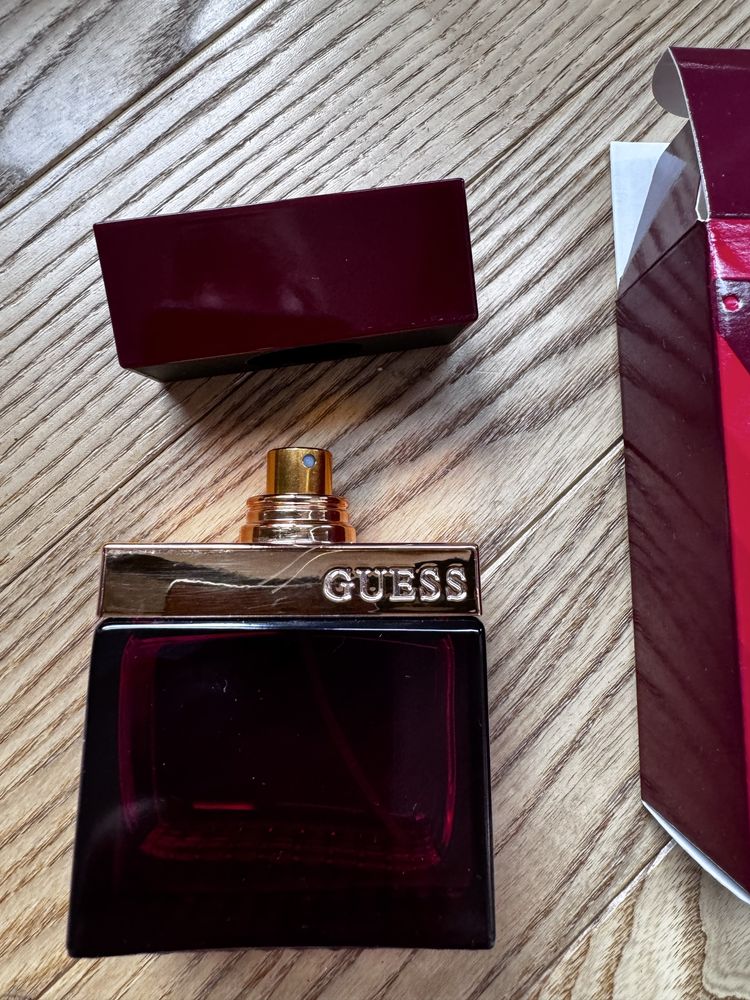 Flakon pusty po perfumach