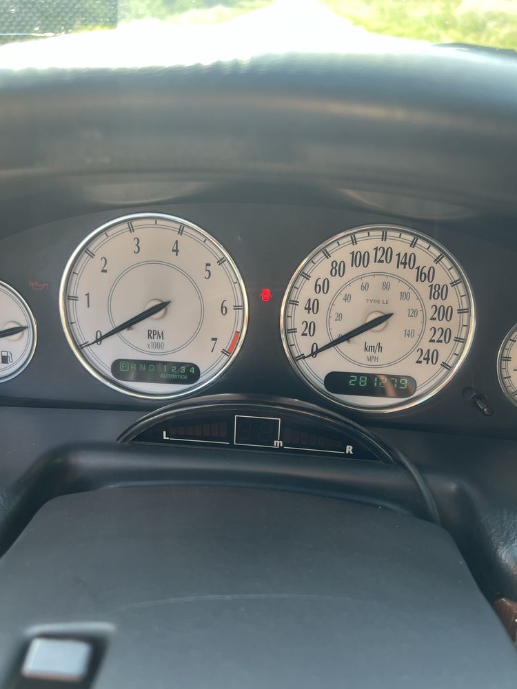 Крайслер 300M CHRYSLER 2.7 Автомат