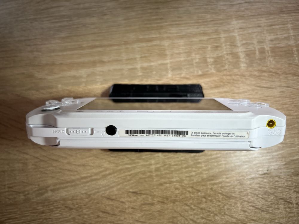 Продам PSP Street White Limited Edition