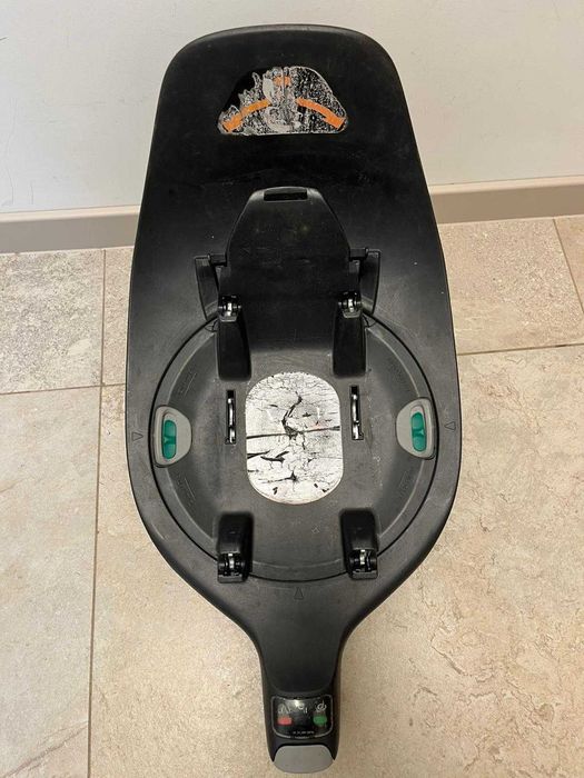 Fotelik Cybex Sirona Z i-Size Ferrari (0-18kg) + baza obrotowa 360