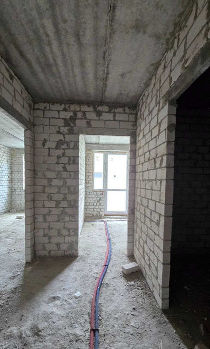 21000$, ЖК Мира 3, Продам 1 ком квартиру пл 39.5м2, этаж 3/9ти! A