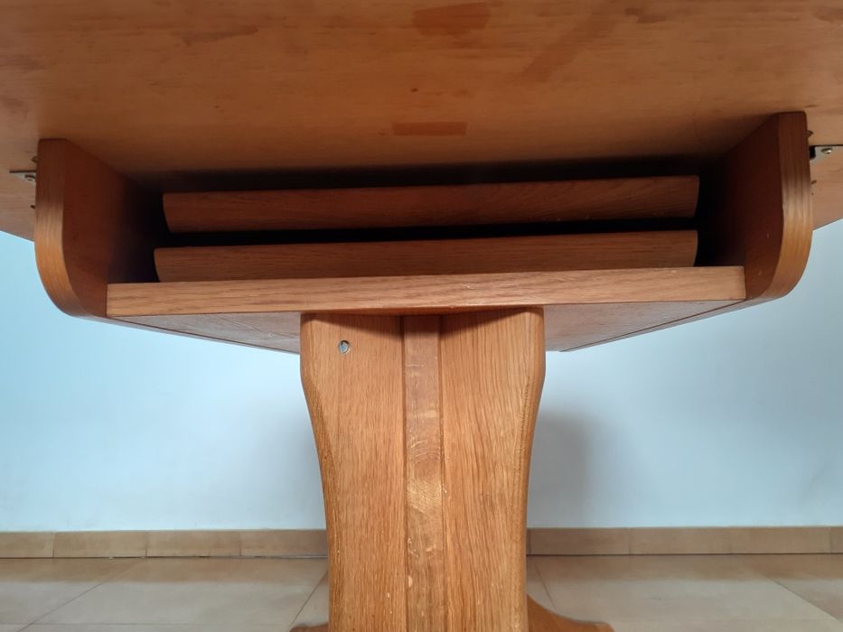 Stół dębowy z 6 krzesłami