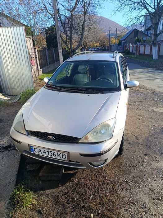 Форд фокус 1  покоління