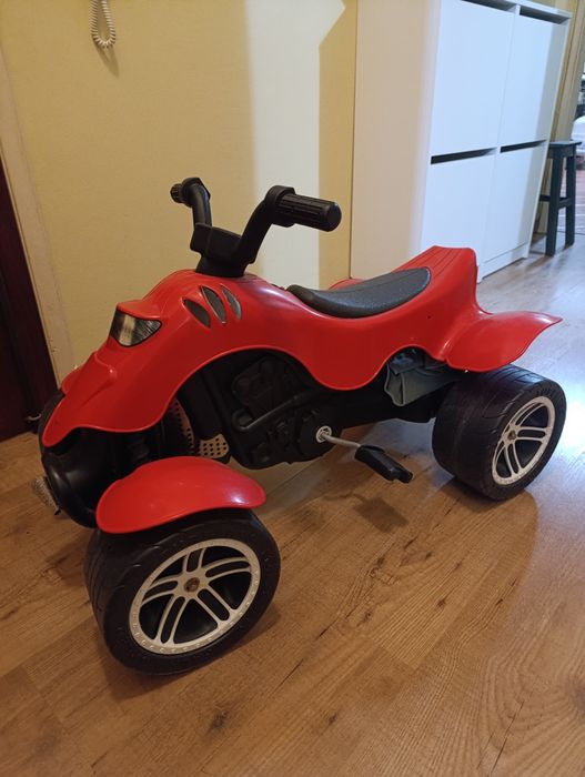 Moto4 criança a pedais