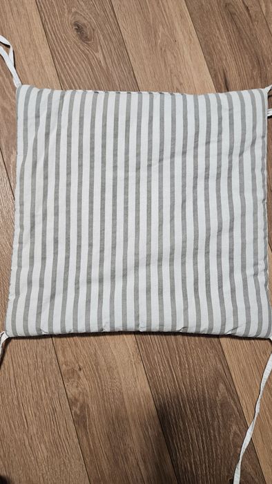 Ochraniacz do łóżeczka na szczebelki