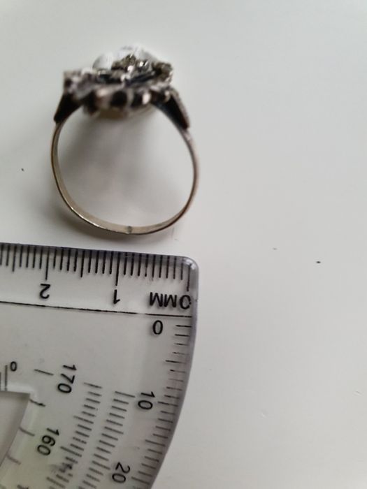 Anel em prata e marcasites