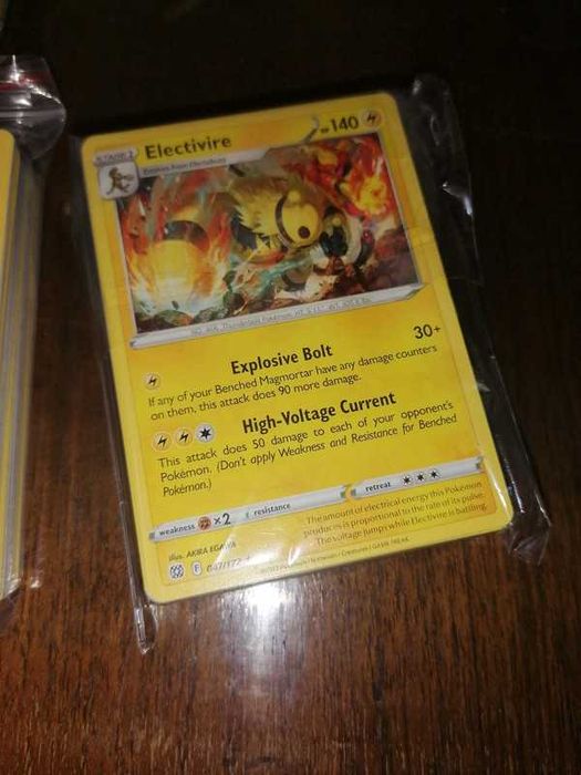 Decks originais feitos a mão Pokémon TCG