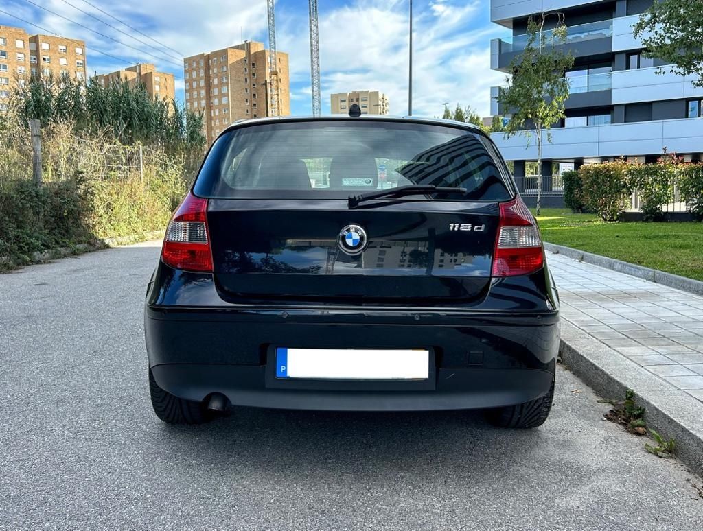 Carro Bmw e81 118d