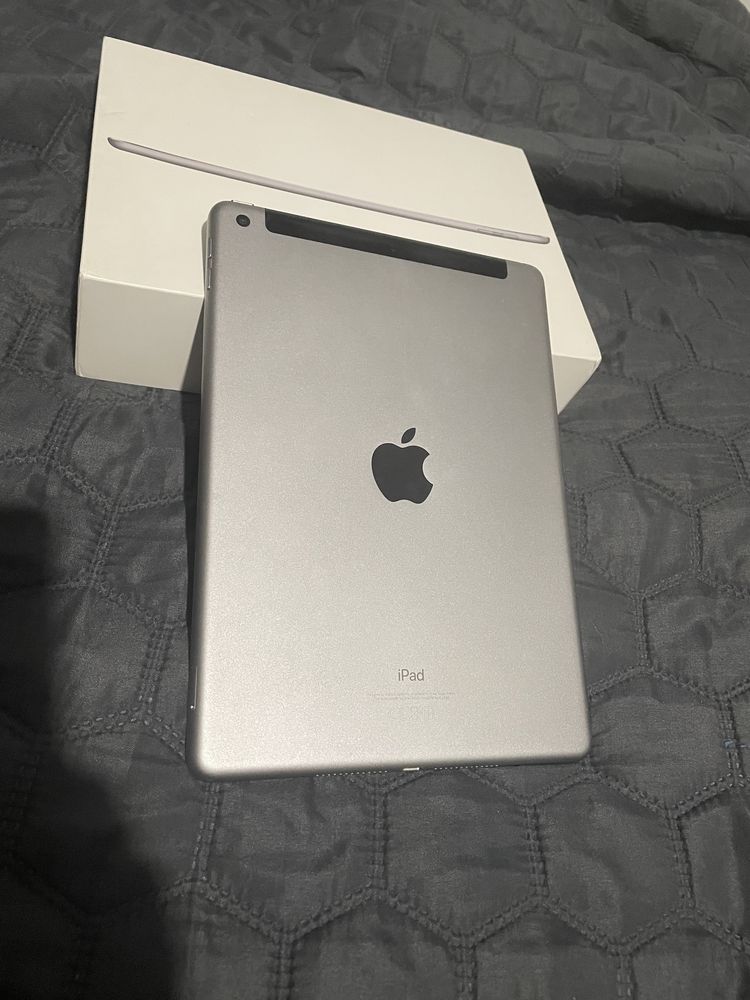 iPad 6 gen 128 GB + cellular