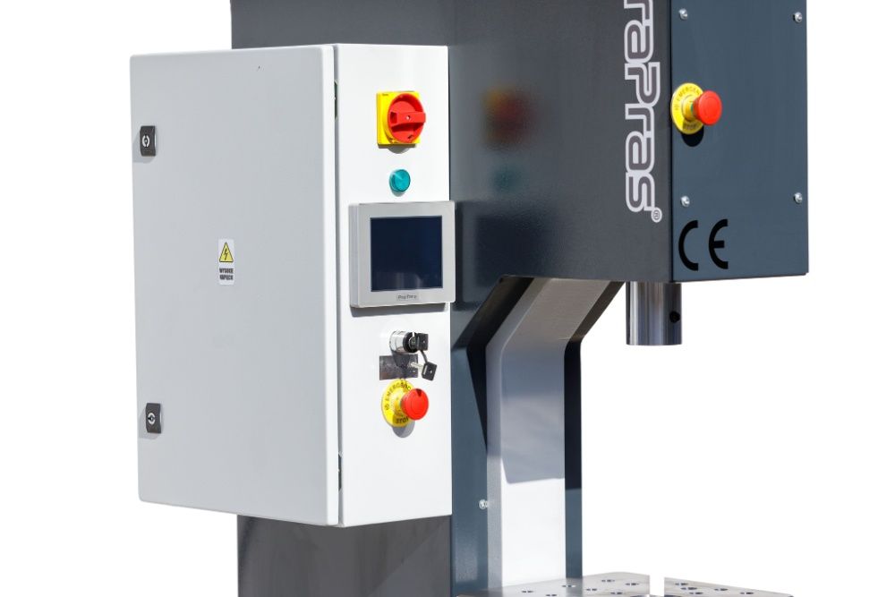 Pionowa prasa hydrauliczna UPV28 UltraPras