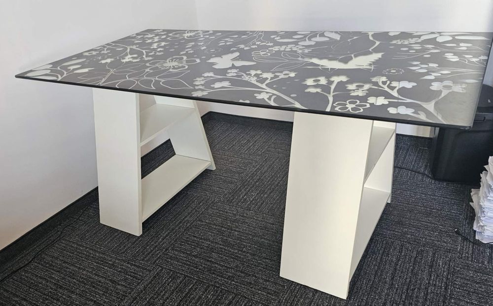 Blat szklany + dwie podpórki. IKEA 150x80