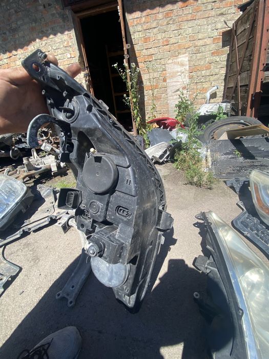 Фара Пежо 308 Т7 Peugeot 308 t7