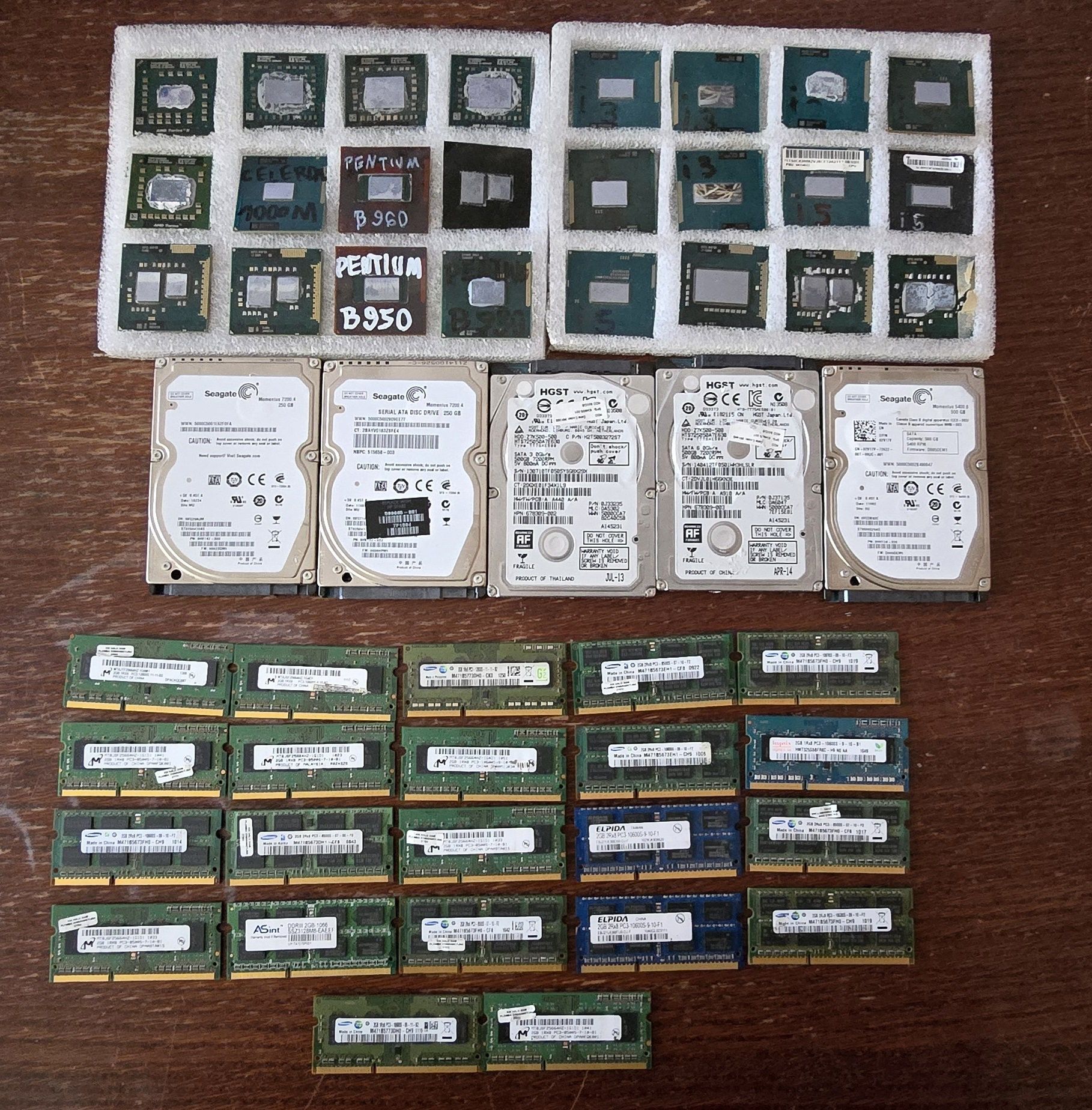 Procesory,Pamięci RAM DDR3 2GB,dyski -Sprawne
