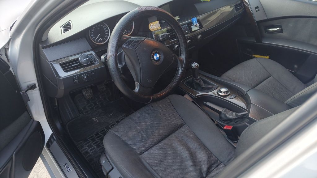 BMW E60 520i 170KM sedana Benzyna