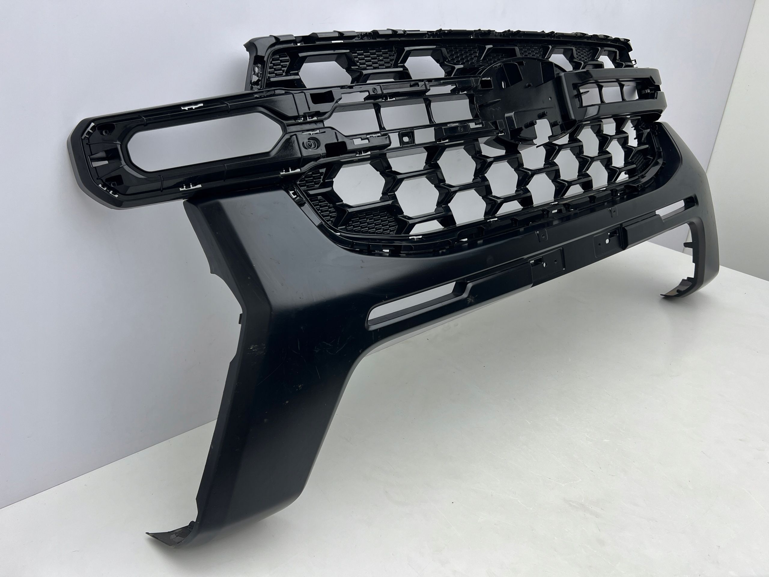 Ford Ranger VI Atrapa Grill Listwa Blenda Zderzaka Przedniego przód…