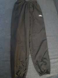 Spodnie umbro czarne
