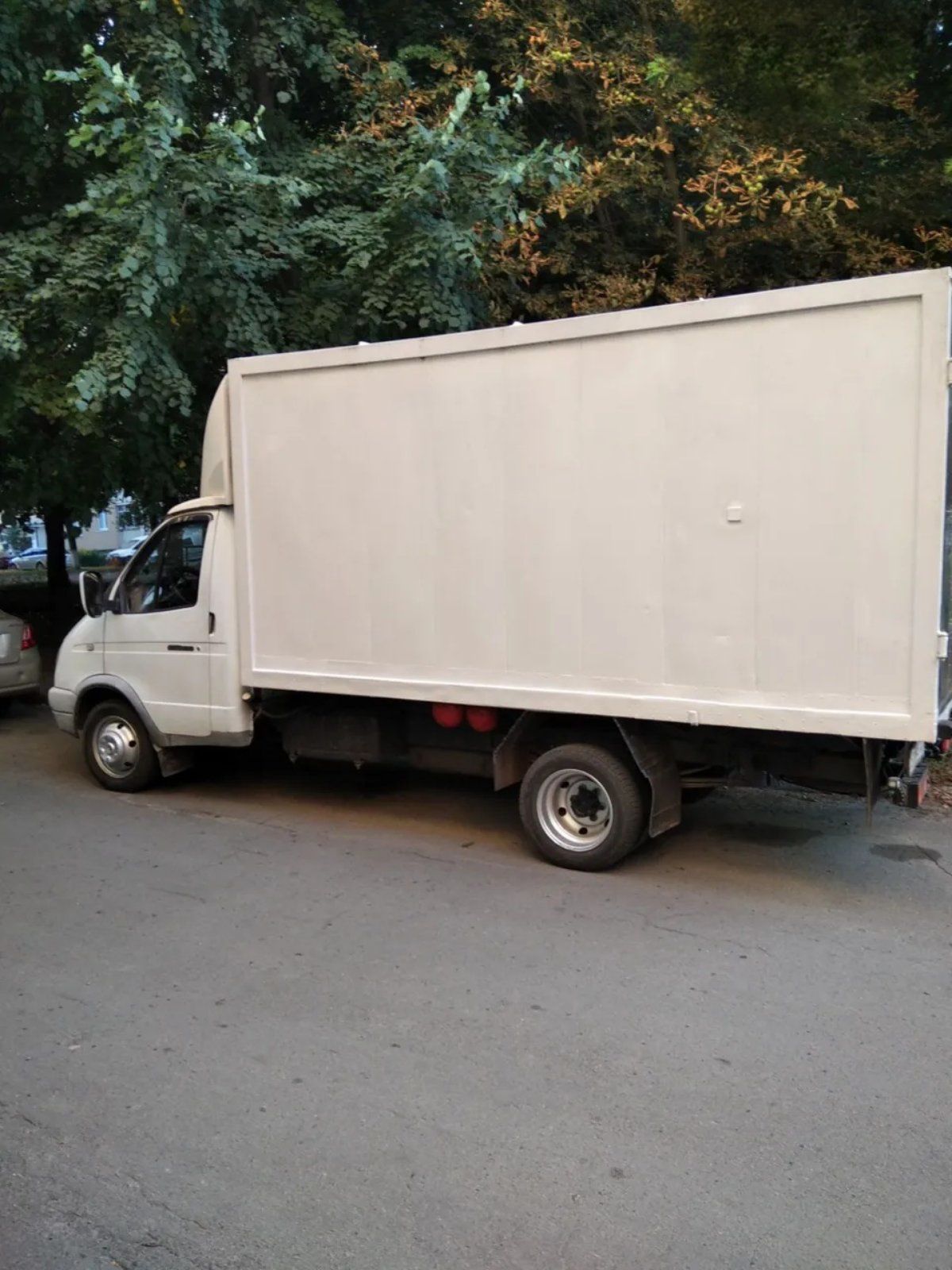 Вывоз мусора, грузоперевозки, переезды доставка Харьков