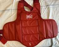 Защита корпуса для каратэ EVERLAST