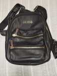 Vendo mochila guess