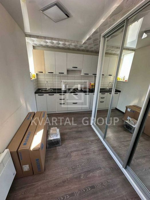 Квартира з ремонтом і великою терасою і центрі Ірпеня!