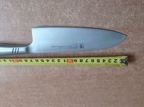 Nóż Santoku Henckels